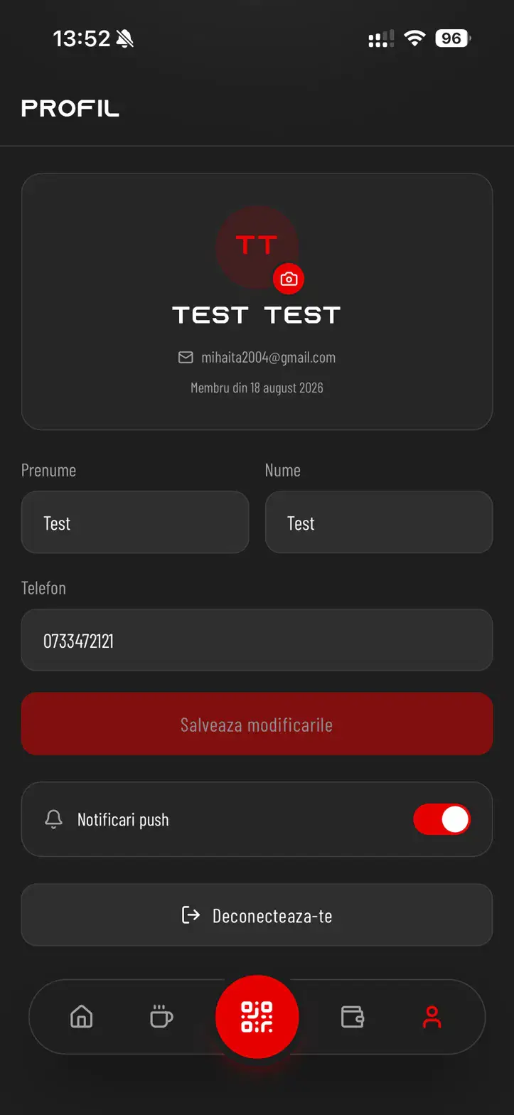 Ecranul de profil din aplicația Titan, cu date personale și setări de notificări